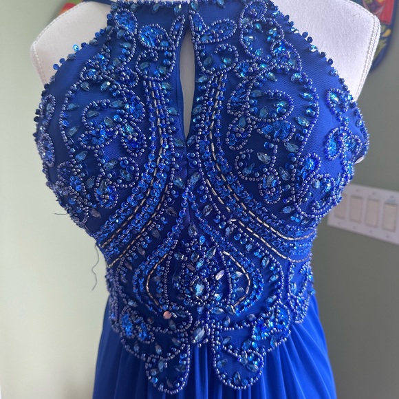 Beautiful dress Blue size.7 - Picture 4 of 9
